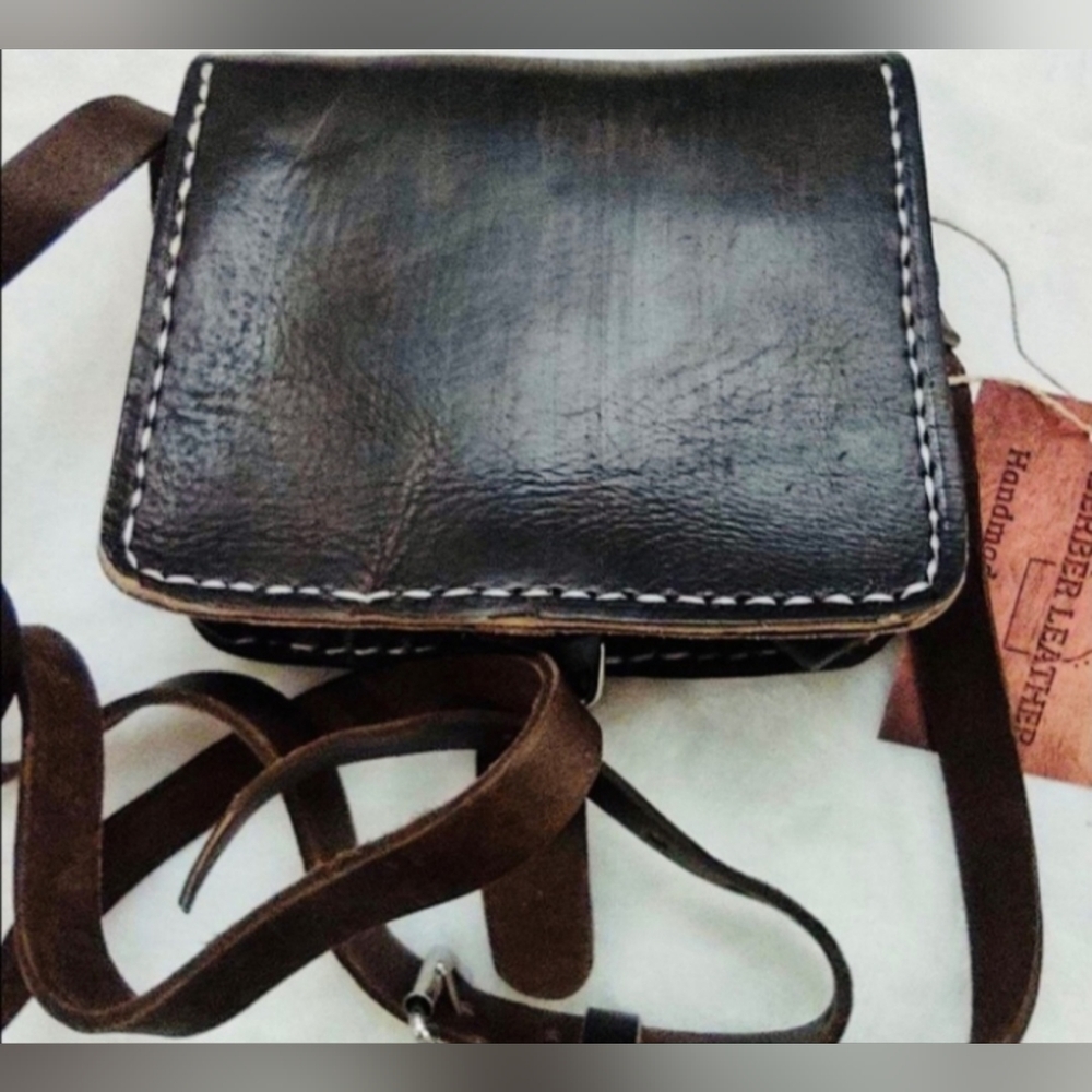 Women's Accessories NWT Morrocan Berber Leather Brown Saddle bag - Picture 5 of 13